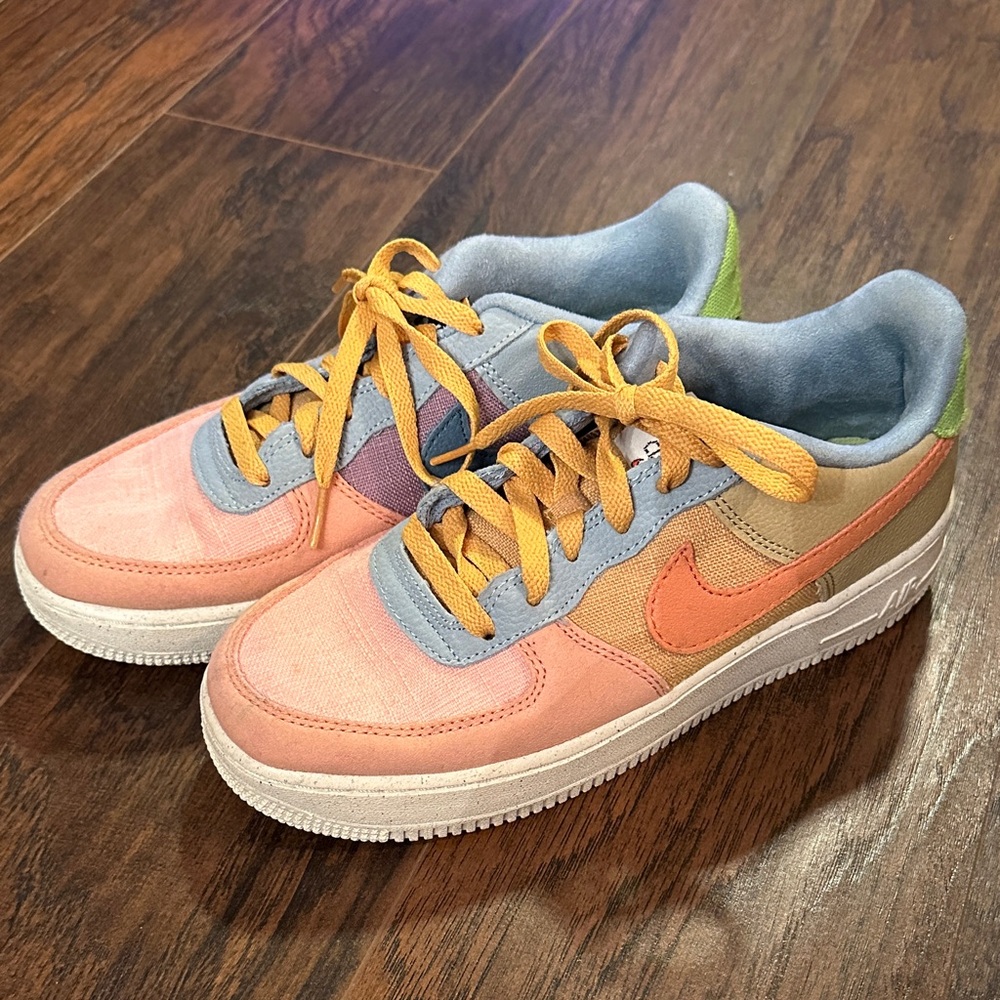 Nike